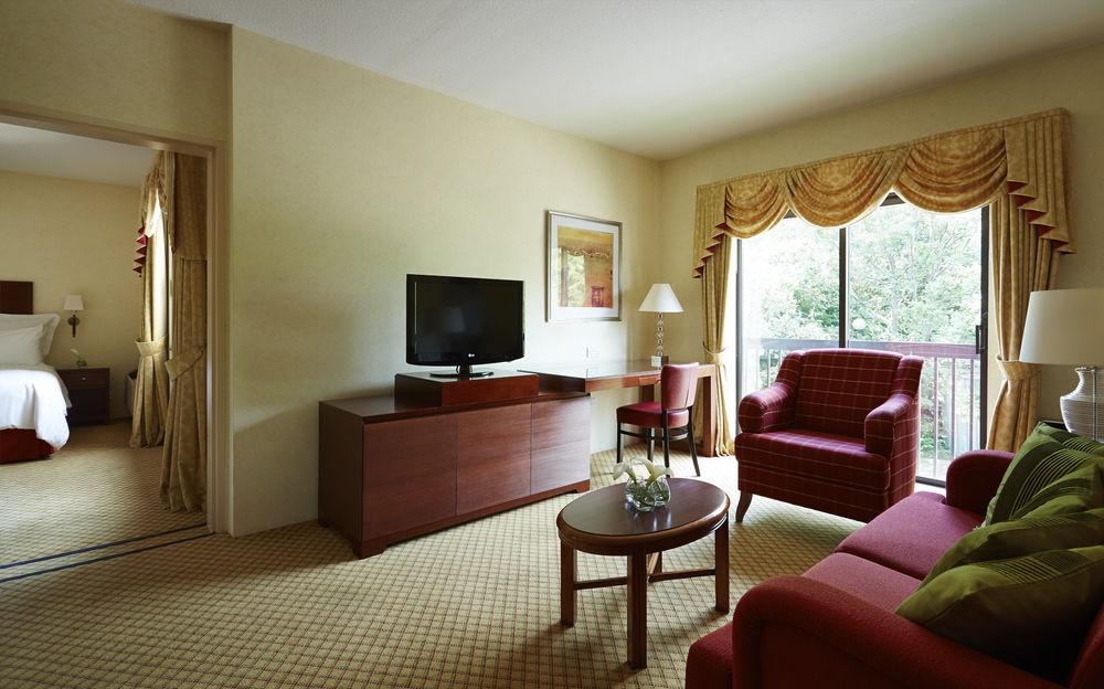 Delta Hotels By Marriott Cheshunt Broxbourne Exterior photo