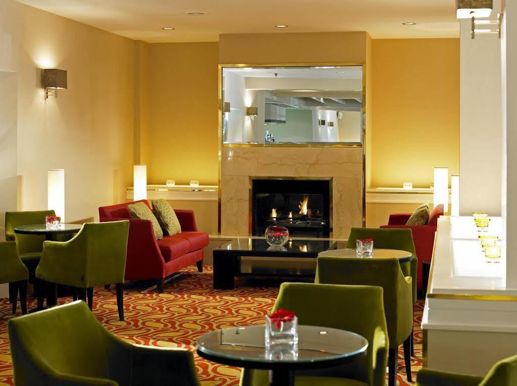 Delta Hotels By Marriott Cheshunt Broxbourne Exterior photo