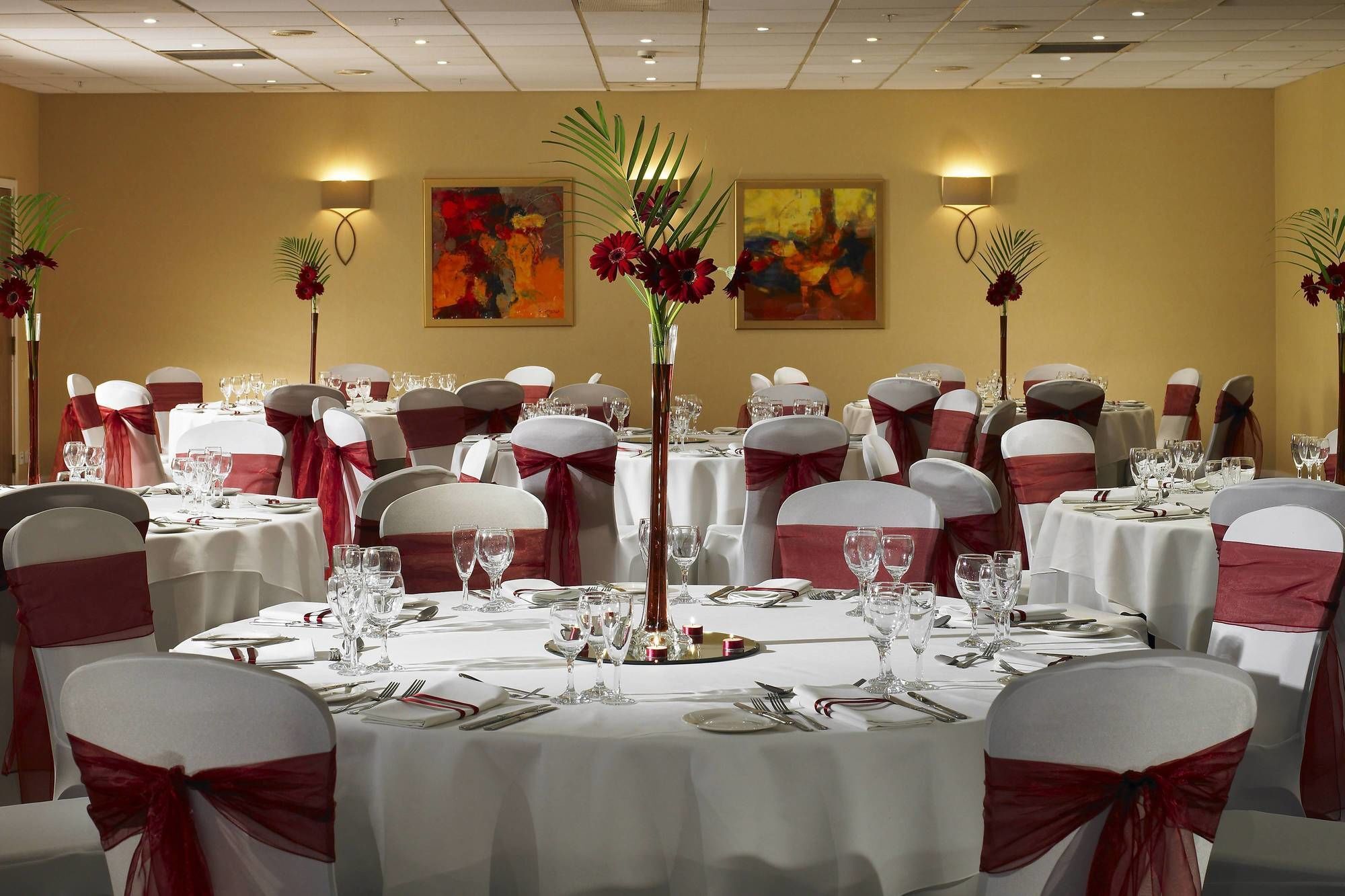 Delta Hotels By Marriott Cheshunt Broxbourne Exterior photo